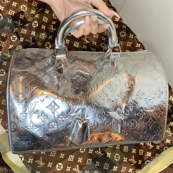 🔥SOLD 1️⃣6️⃣0️⃣0️⃣ Authentic Louis Vuitton Miroir Speedy 30 Bag🔥 - Picture 3 of 16